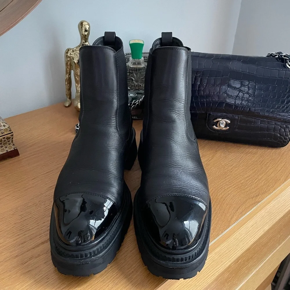 CHANEL Leather CC Chelsea Boots
